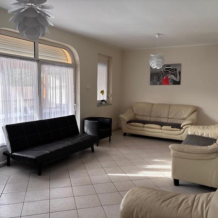 Veronika Lux Apartman Гайдусобосло Екстер'єр фото